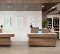 Hilton Garden Inn Pensacola Downtown Lobby
