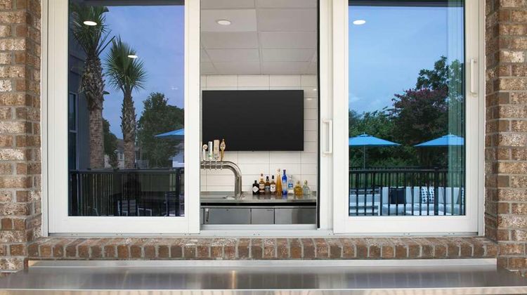 Hilton Garden Inn Pensacola Downtown Pool