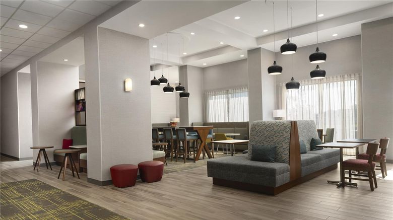 <b>Hampton Inn & Suites Somerset Lobby</b>. Images powered by <a href="https://iceportal.shijigroup.com/" title="IcePortal" target="_blank">IcePortal</a>.