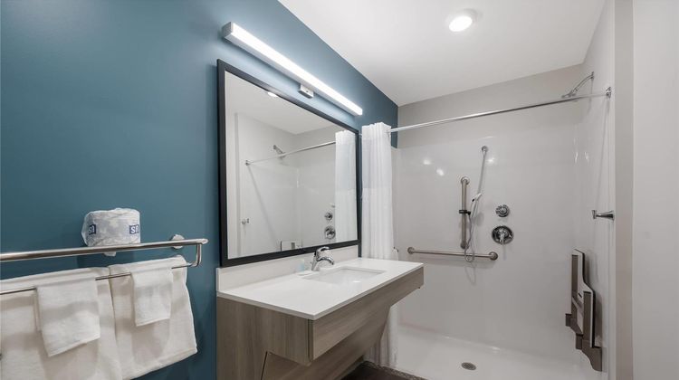 WoodSpring Suites Wixom - Novi Room