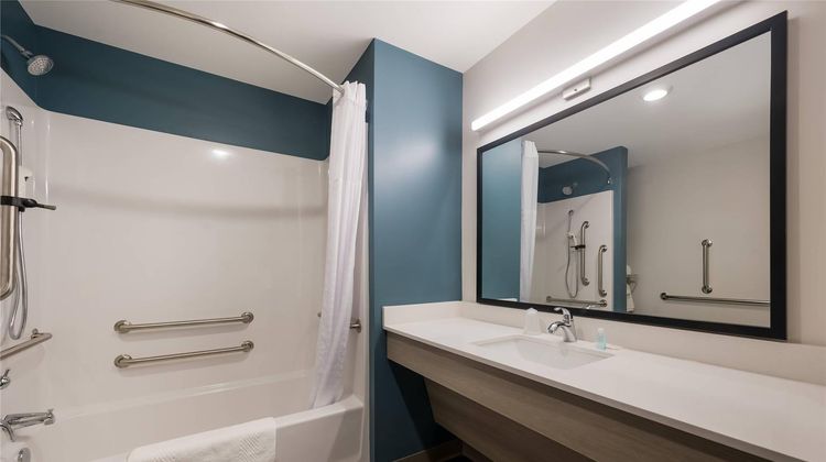 WoodSpring Suites Wixom - Novi Room