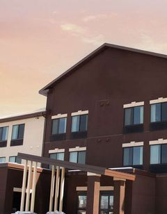 Grand Forks Lodge and Suites