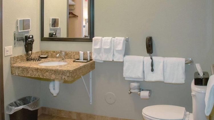 Grand Forks Lodge and Suites Room