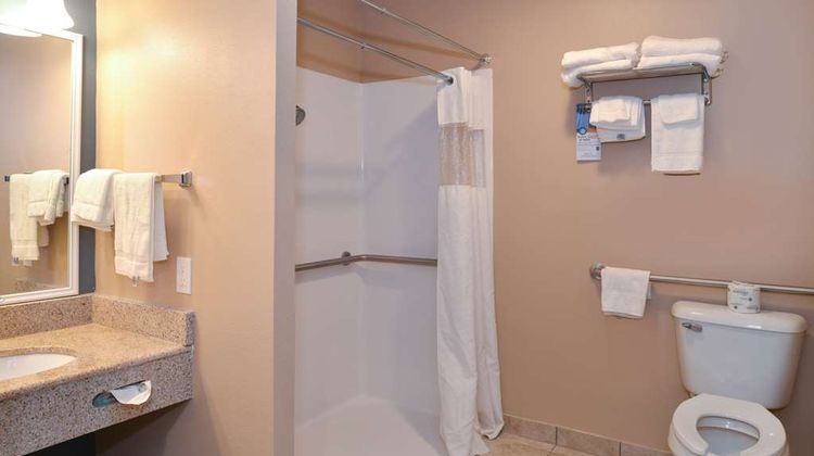 Wingate by Wyndham Beaver I-15 Room