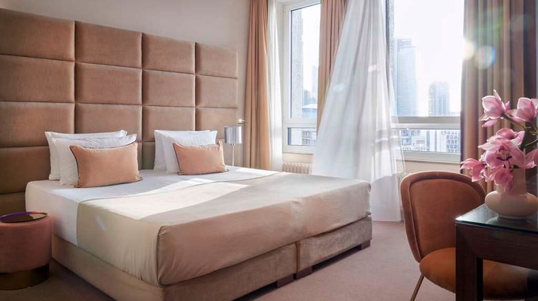 <b>Flemings Selection Hotel Frankfurt-City Room</b>. Images powered by <a href="https://iceportal.shijigroup.com/" title="IcePortal" target="_blank">IcePortal</a>.