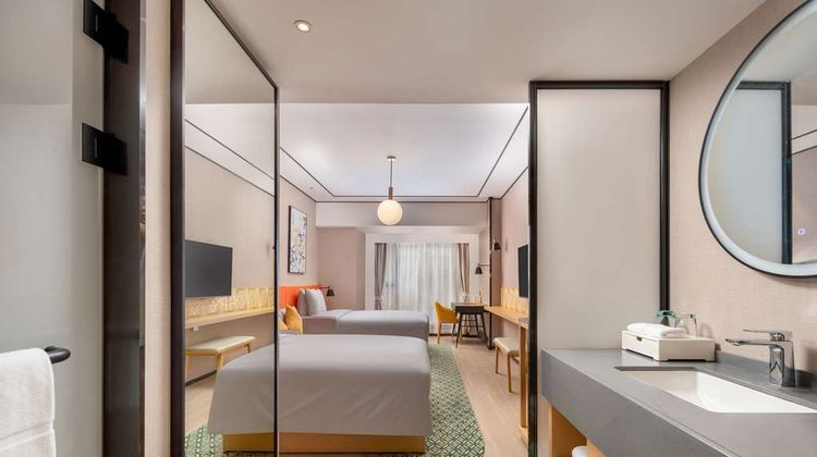 Hilton Garden Inn Guangzhou Baiyun Airpt Room