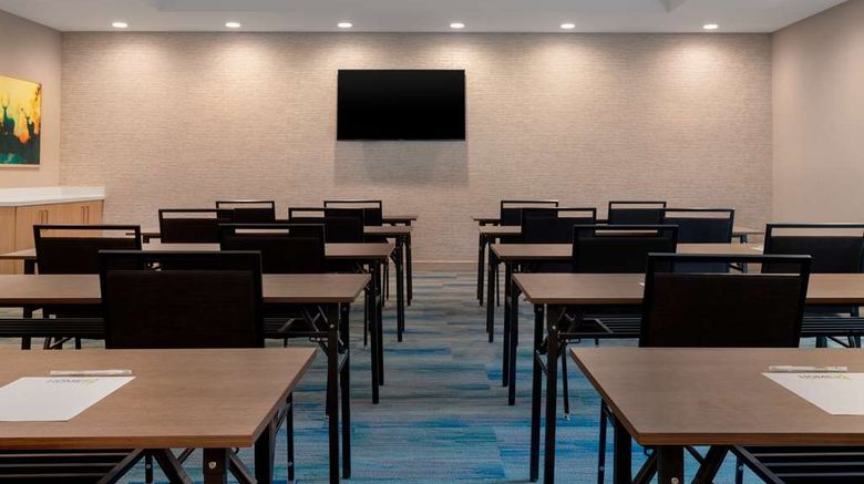 <b>Home2 Suites by Hilton Brownwood Meeting</b>. Images powered by <a href="https://iceportal.shijigroup.com/" title="IcePortal" target="_blank">IcePortal</a>.