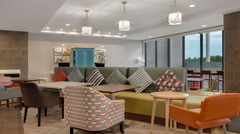 <b>Home2 Suites by Hilton Brownwood Lobby</b>. Images powered by <a href="https://iceportal.shijigroup.com/" title="IcePortal" target="_blank">IcePortal</a>.