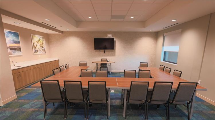 Home2 Suites by Hilton Hammond Meeting