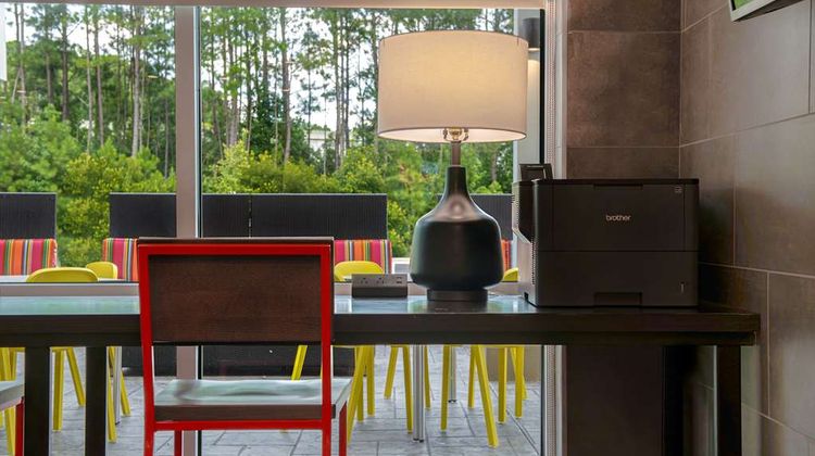 Home2 Stes by Hilton Fayetteville North Lobby