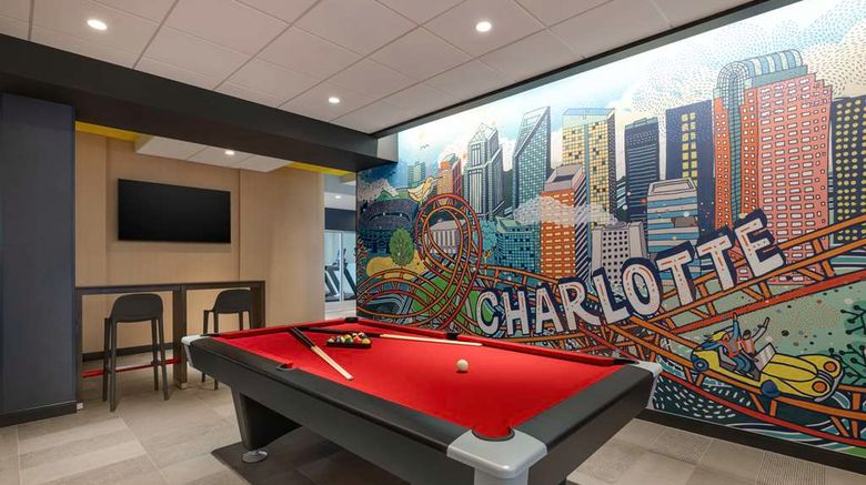 <b>Tru by Hilton Charlotte Tyvola I-77 Lobby</b>. Images powered by <a href="https://iceportal.shijigroup.com/" title="IcePortal" target="_blank">IcePortal</a>.