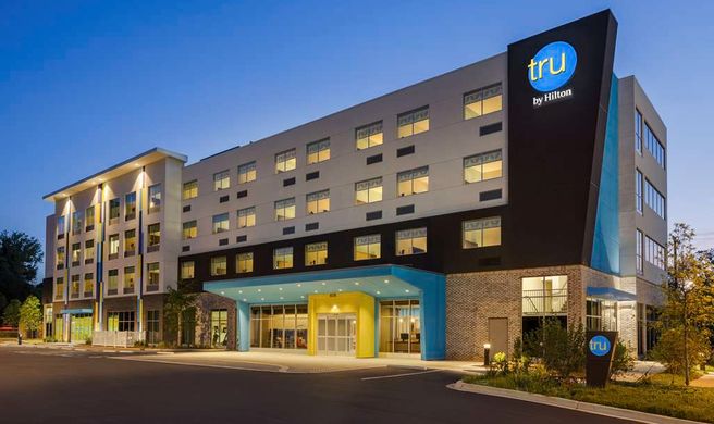 Tru by Hilton Charlotte Tyvola I-77 Exterior