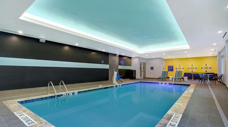 Tru by Hilton Wake Forest Raleigh North Pool