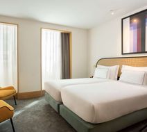 Arts Hotel Porto Tapestry Coll by Hilton Room