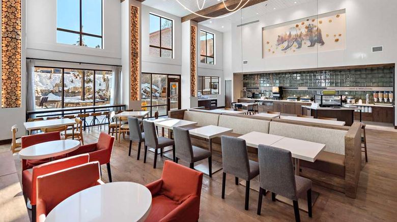 <b>Hampton Inn Big Bear Lake Restaurant</b>. Images powered by <a href="https://iceportal.shijigroup.com/" title="IcePortal" target="_blank">IcePortal</a>.