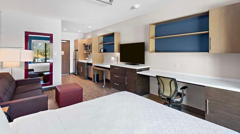 <b>Hampton Inn Big Bear Lake Room</b>. Images powered by <a href="https://iceportal.shijigroup.com/" title="IcePortal" target="_blank">IcePortal</a>.