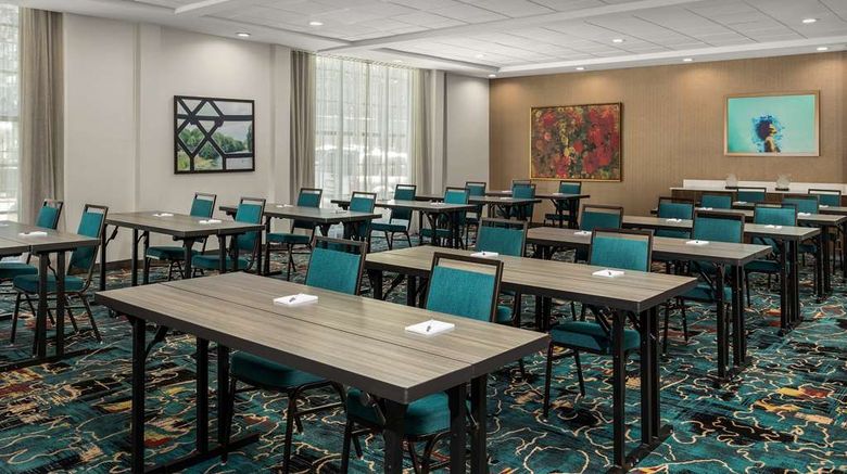 <b>Hampton Inn New Orleans French Quarter Meeting</b>. Images powered by <a href="https://iceportal.shijigroup.com/" title="IcePortal" target="_blank">IcePortal</a>.