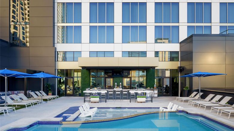 <b>Tempo by Hilton Nashville Downtown Pool</b>. Images powered by <a href="https://iceportal.shijigroup.com/" title="IcePortal" target="_blank">IcePortal</a>.