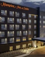 Hampton Inn & Suites West Speedway