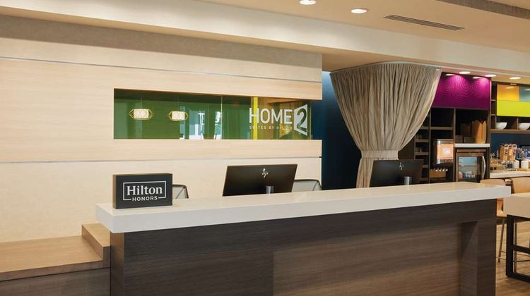 Home2 Suites by Hilton Sacramento @ CSUS Lobby