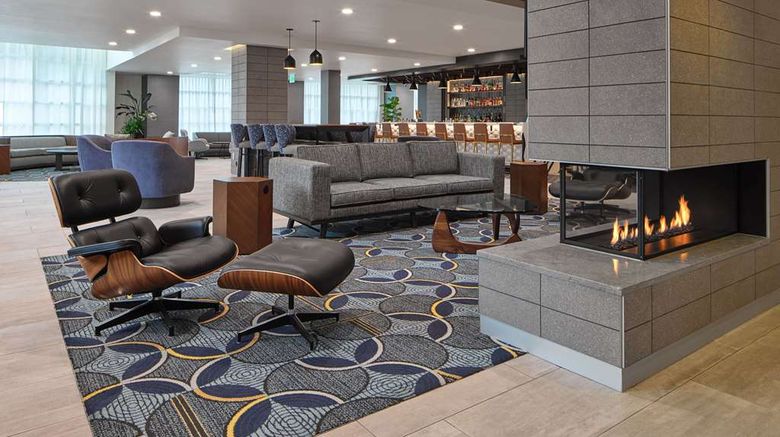 <b>River's Edge Hotel, Tapestry Coll Hilton Lobby</b>. Images powered by <a href="https://iceportal.shijigroup.com/" title="IcePortal" target="_blank">IcePortal</a>.