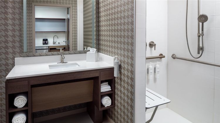Home2 Suites by Hilton San Jose South Room