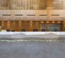 DoubleTree by Hilton Vienna Schonbrunn Lobby