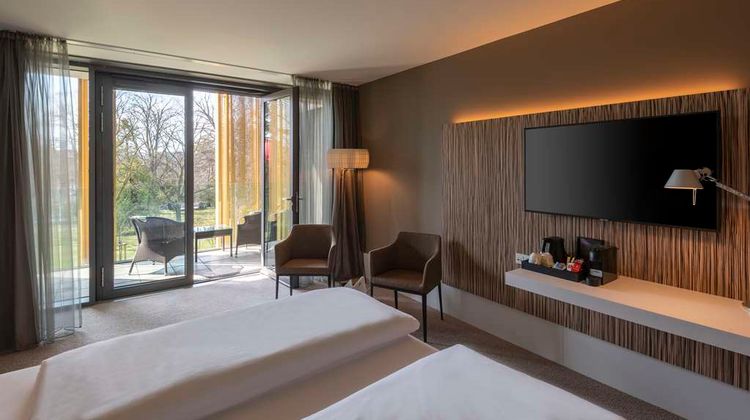 DoubleTree by Hilton Vienna Schonbrunn Room