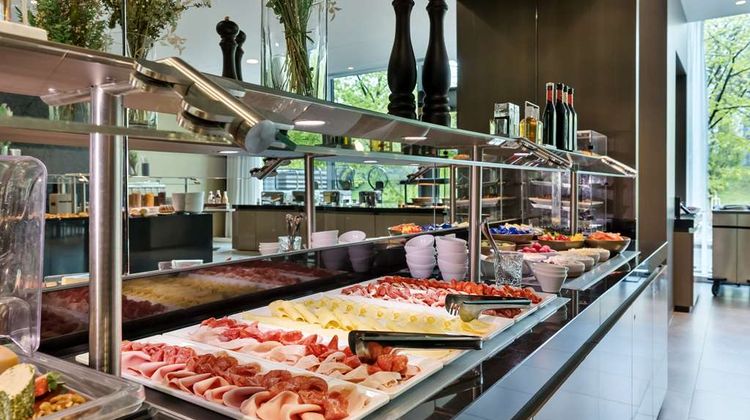 DoubleTree by Hilton Vienna Schonbrunn Restaurant