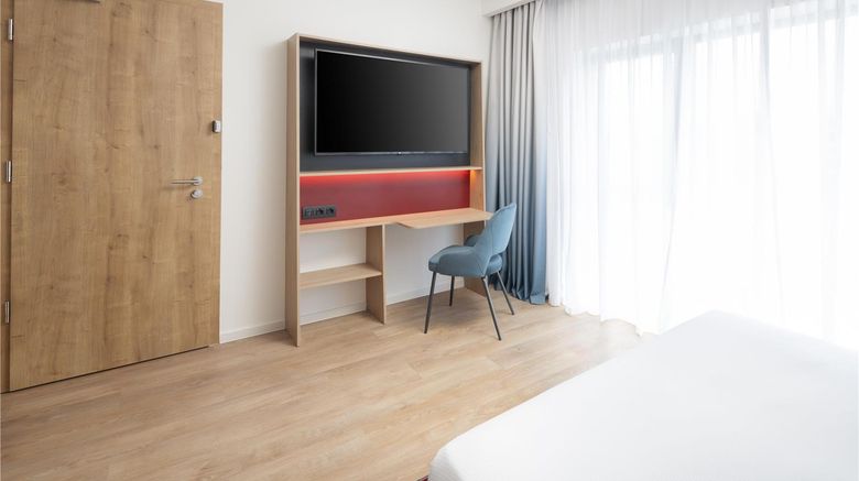 <b>Hampton by Hilton Targu Mures Room</b>. Images powered by <a href="https://iceportal.shijigroup.com/" title="IcePortal" target="_blank">IcePortal</a>.