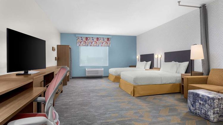 Home2 Suites by Hilton Eureka Room