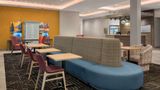 Home2 Suites by Hilton Eureka Lobby