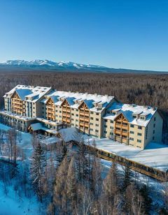 DoubleTree by Hilton Hot Spring