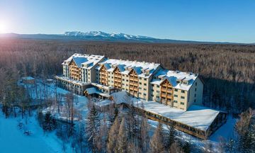 DoubleTree by Hilton Hot Spring
