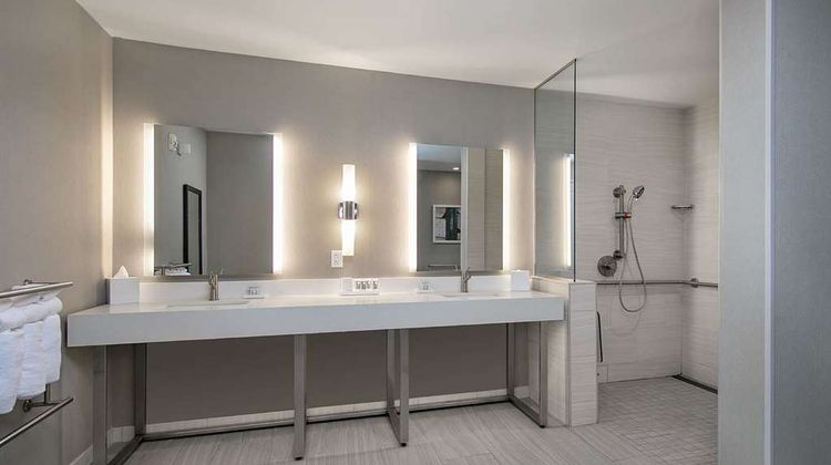 Inn At The Pier Room