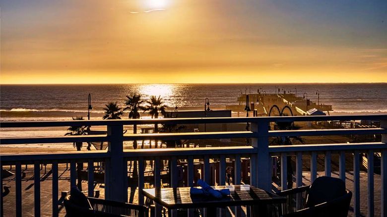 <b>Inn At The Pier Restaurant</b>. Images powered by <a href="https://iceportal.shijigroup.com/" title="IcePortal" target="_blank">IcePortal</a>.