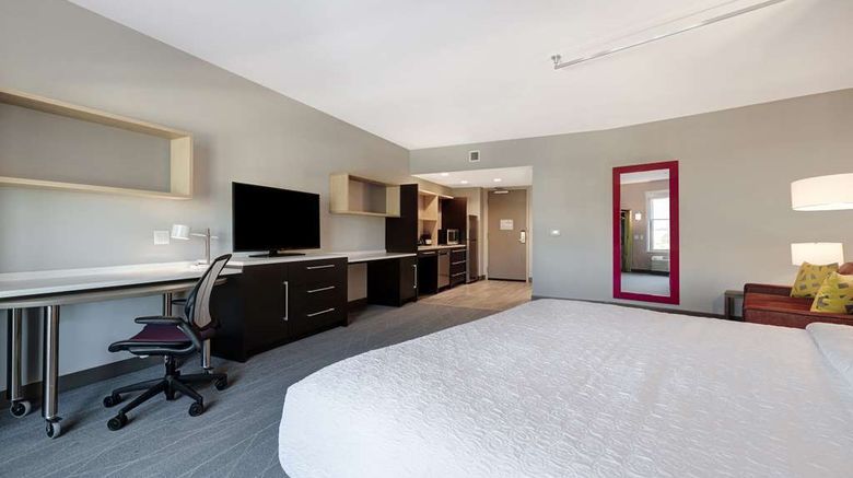 <b>Home2 Suites by Hilton Petaluma Room</b>. Images powered by <a href="https://iceportal.shijigroup.com/" title="IcePortal" target="_blank">IcePortal</a>.