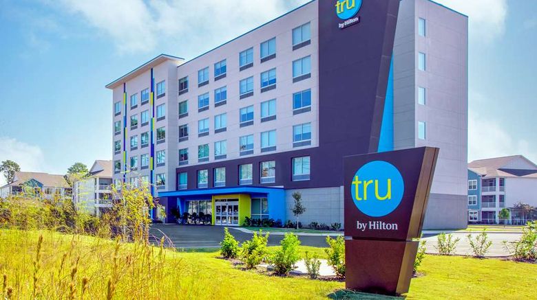 <b>Tru by Hilton Panama City Beach Exterior</b>. Images powered by <a href="https://iceportal.shijigroup.com/" title="IcePortal" target="_blank">IcePortal</a>.