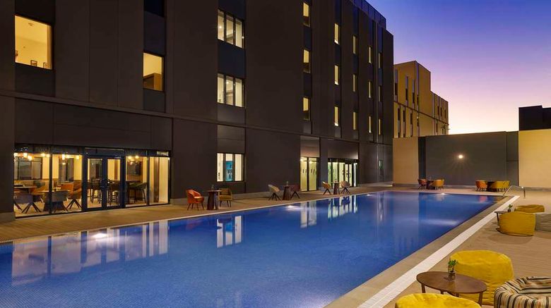 <b>Hampton by Hilton Sharma NEOM Community Pool</b>. Images powered by <a href="https://iceportal.shijigroup.com/" title="IcePortal" target="_blank">IcePortal</a>.