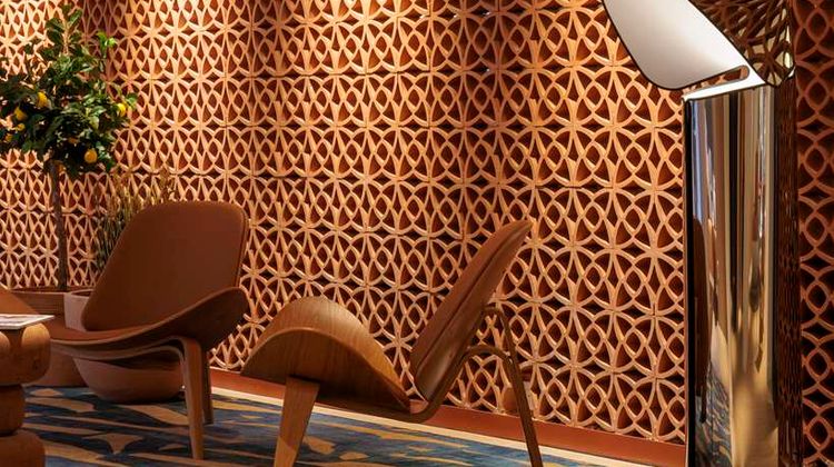 Hilton Garden Inn Marseille Provence Air Lobby