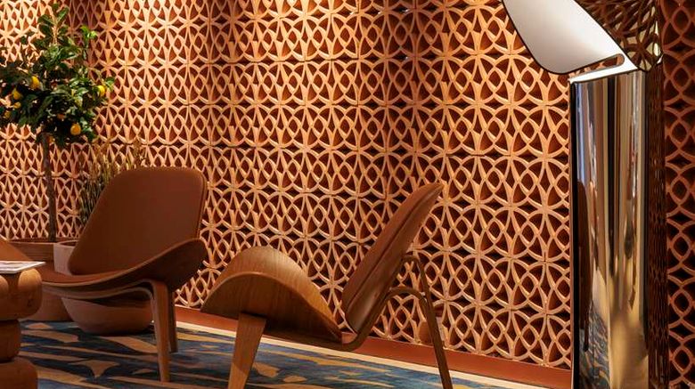 <b>Hilton Garden Inn Marseille Provence Air Lobby</b>. Images powered by <a href="https://iceportal.shijigroup.com/" title="IcePortal" target="_blank">IcePortal</a>.