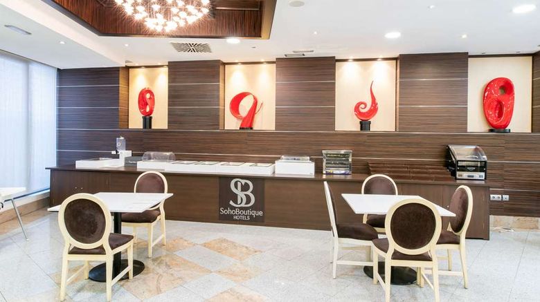 <b>Hotel Estrella Albatros Lobby</b>. Images powered by <a href="https://iceportal.shijigroup.com/" title="IcePortal" target="_blank">IcePortal</a>.