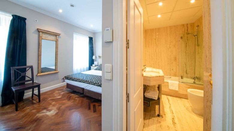 <b>Soho Boutique Salamanca Room</b>. Images powered by <a href="https://iceportal.shijigroup.com/" title="IcePortal" target="_blank">IcePortal</a>.