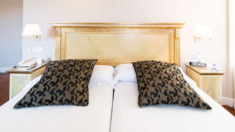 <b>Soho Boutique Salamanca Room</b>. Images powered by <a href="https://iceportal.shijigroup.com/" title="IcePortal" target="_blank">IcePortal</a>.