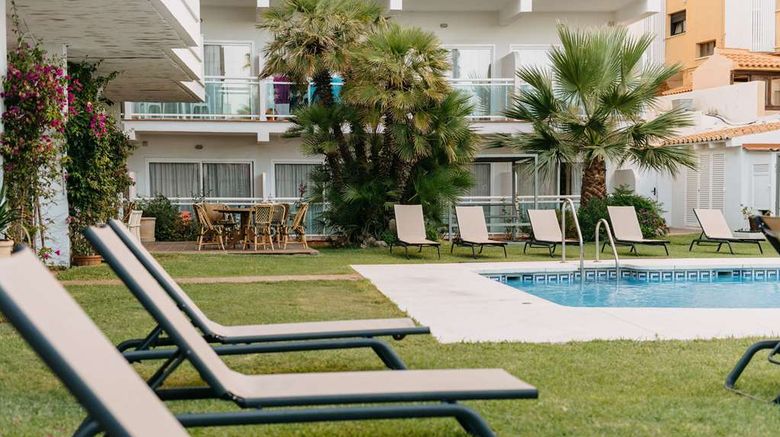 <b>Hotel Soho Boutique Las Vegas Pool</b>. Images powered by <a href="https://iceportal.shijigroup.com/" title="IcePortal" target="_blank">IcePortal</a>.
