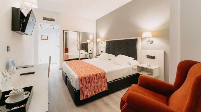 <b>SOHO Bahia Malaga Hotel Room</b>. Images powered by <a href="https://iceportal.shijigroup.com/" title="IcePortal" target="_blank">IcePortal</a>.