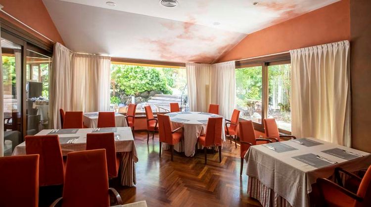 Los Jandalos Vistahermosa Restaurant