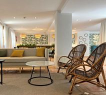 Soho Boutique Atalia Lobby