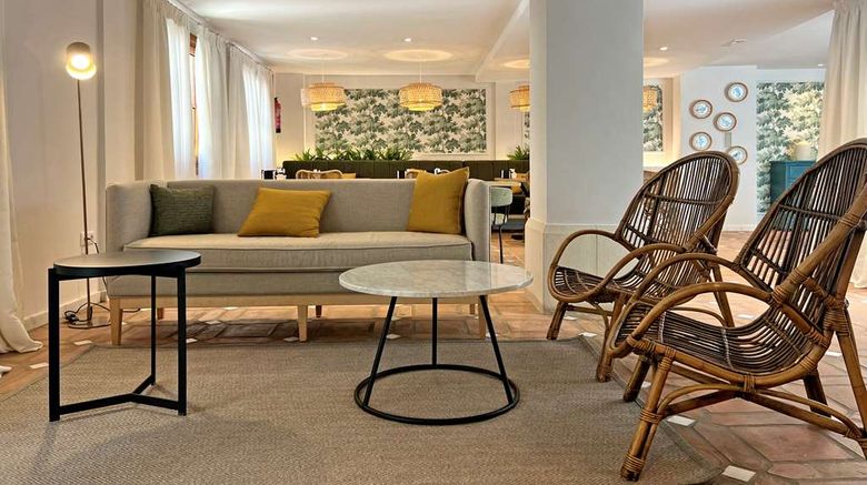 <b>Soho Boutique Atalia Lobby</b>. Images powered by <a href="https://iceportal.shijigroup.com/" title="IcePortal" target="_blank">IcePortal</a>.