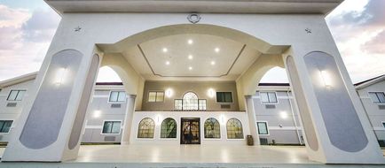 SureStay Studio by BW Conroe Downtown Exterior